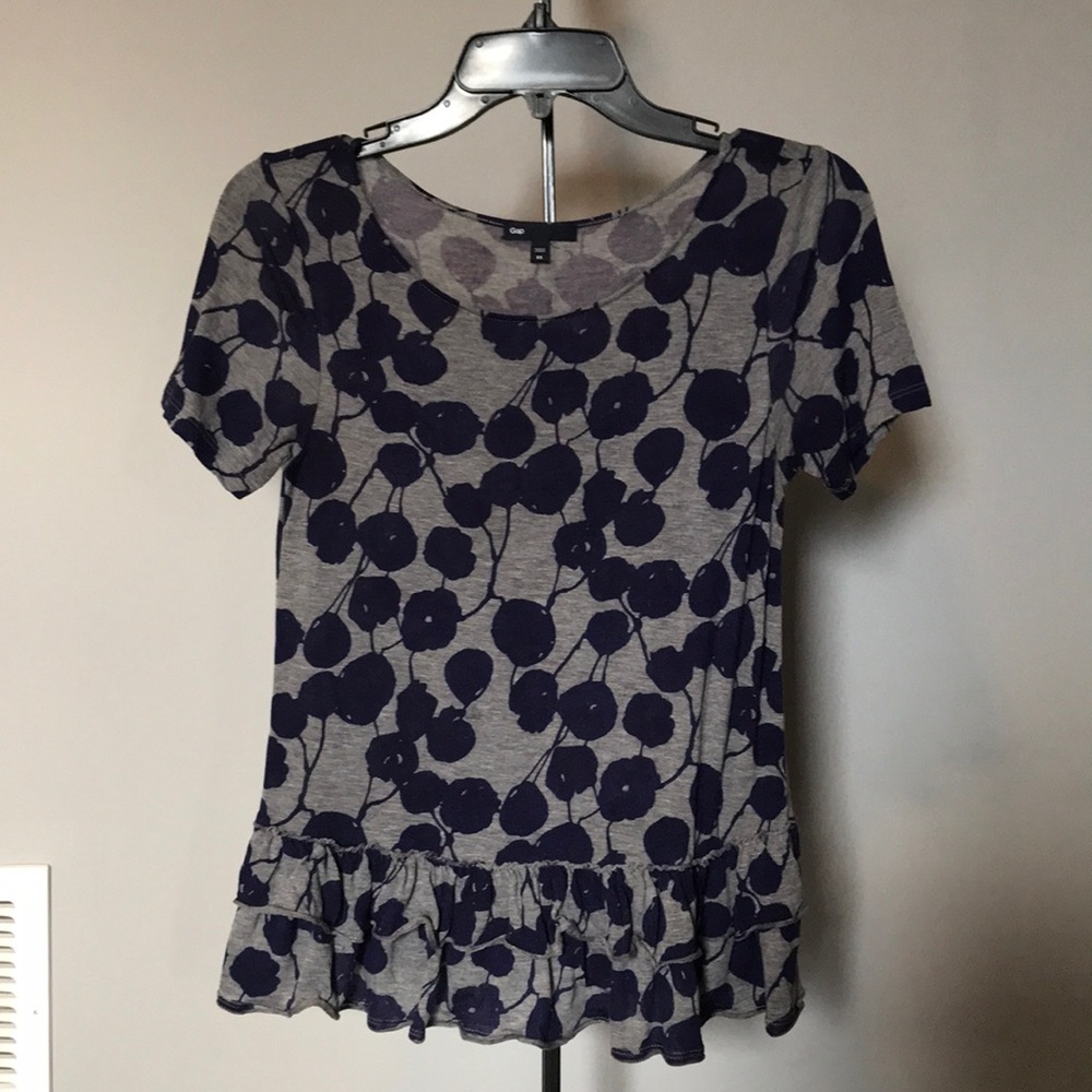 XS Gap Top